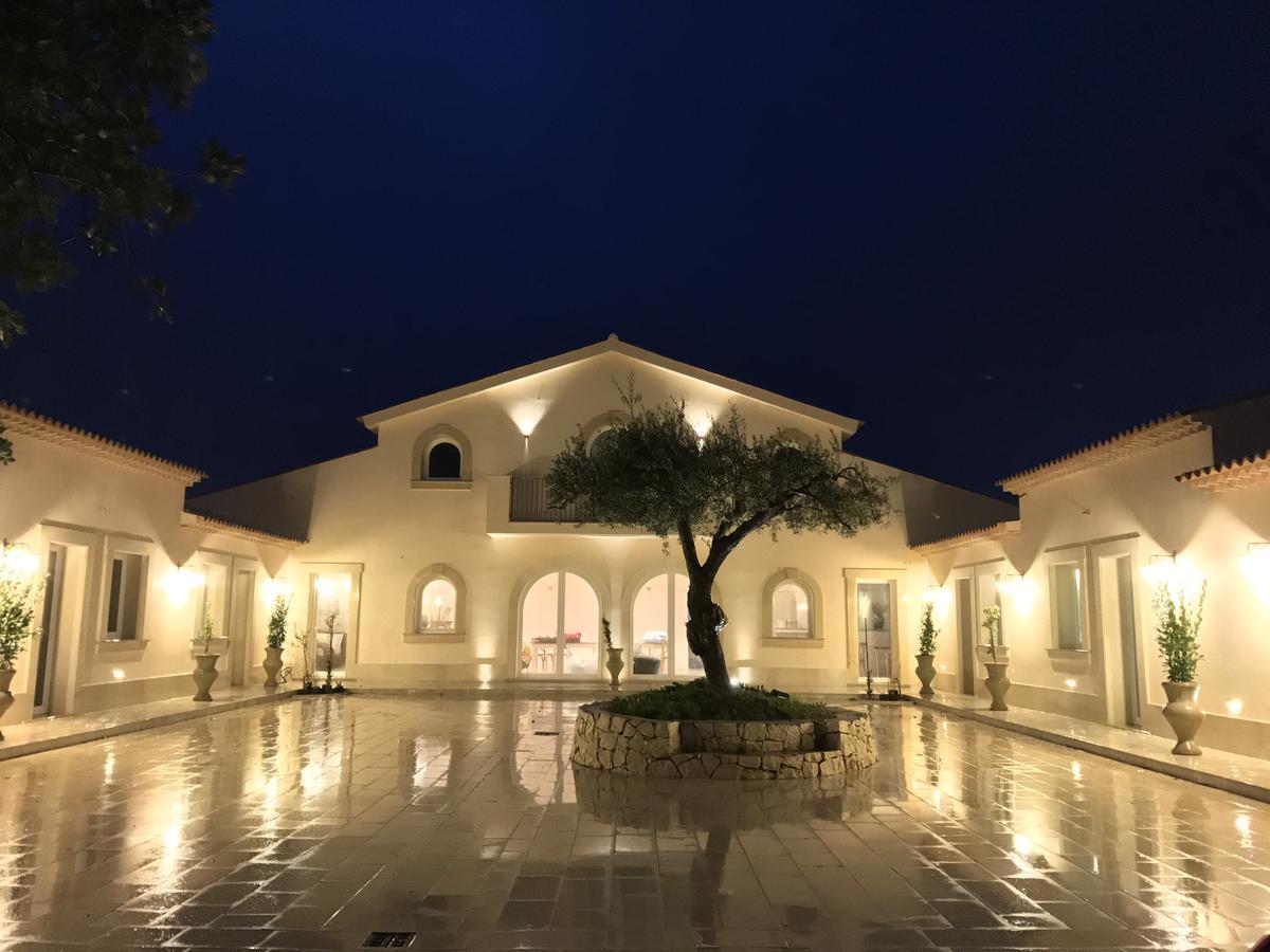 Baglio Genovesi Bed & Breakfast Noto Exterior foto