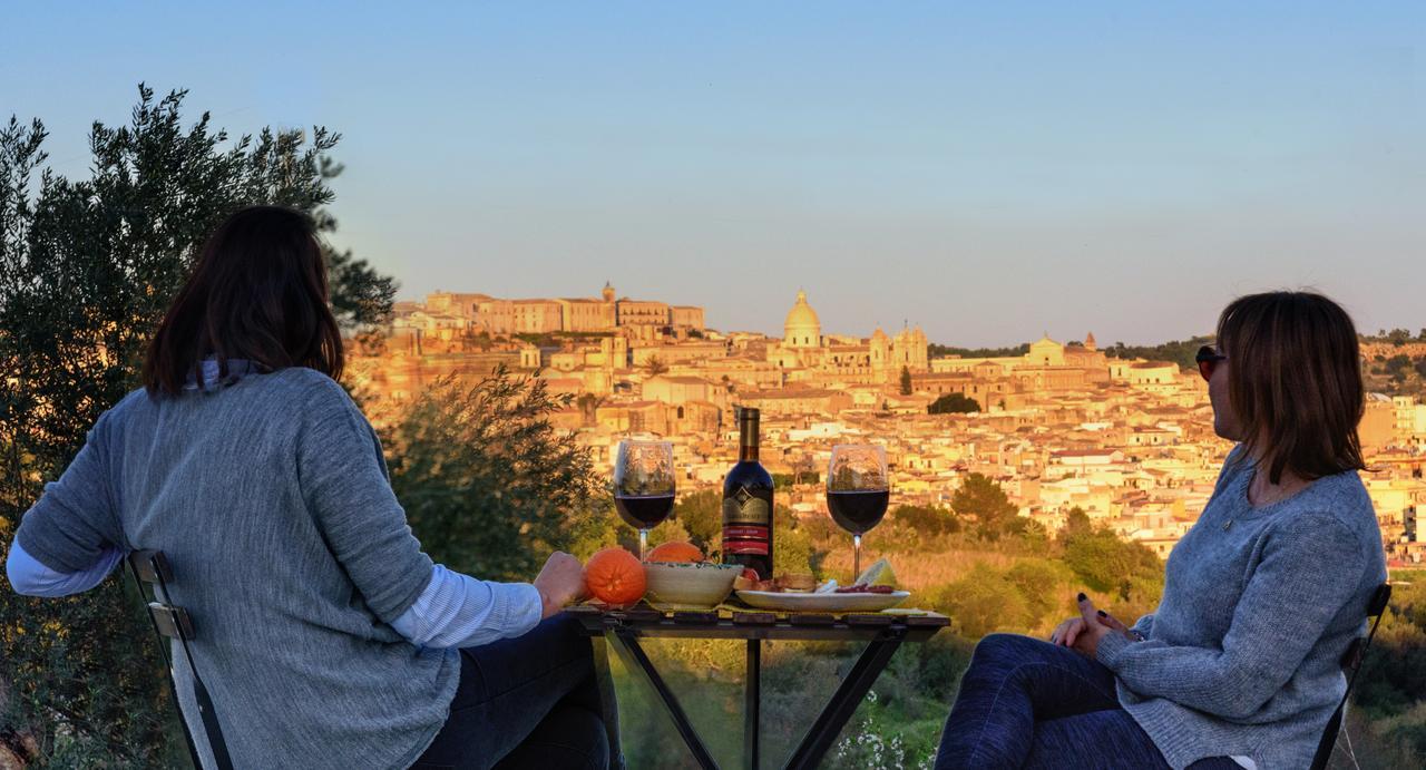 Baglio Genovesi Bed & Breakfast Noto Exterior foto
