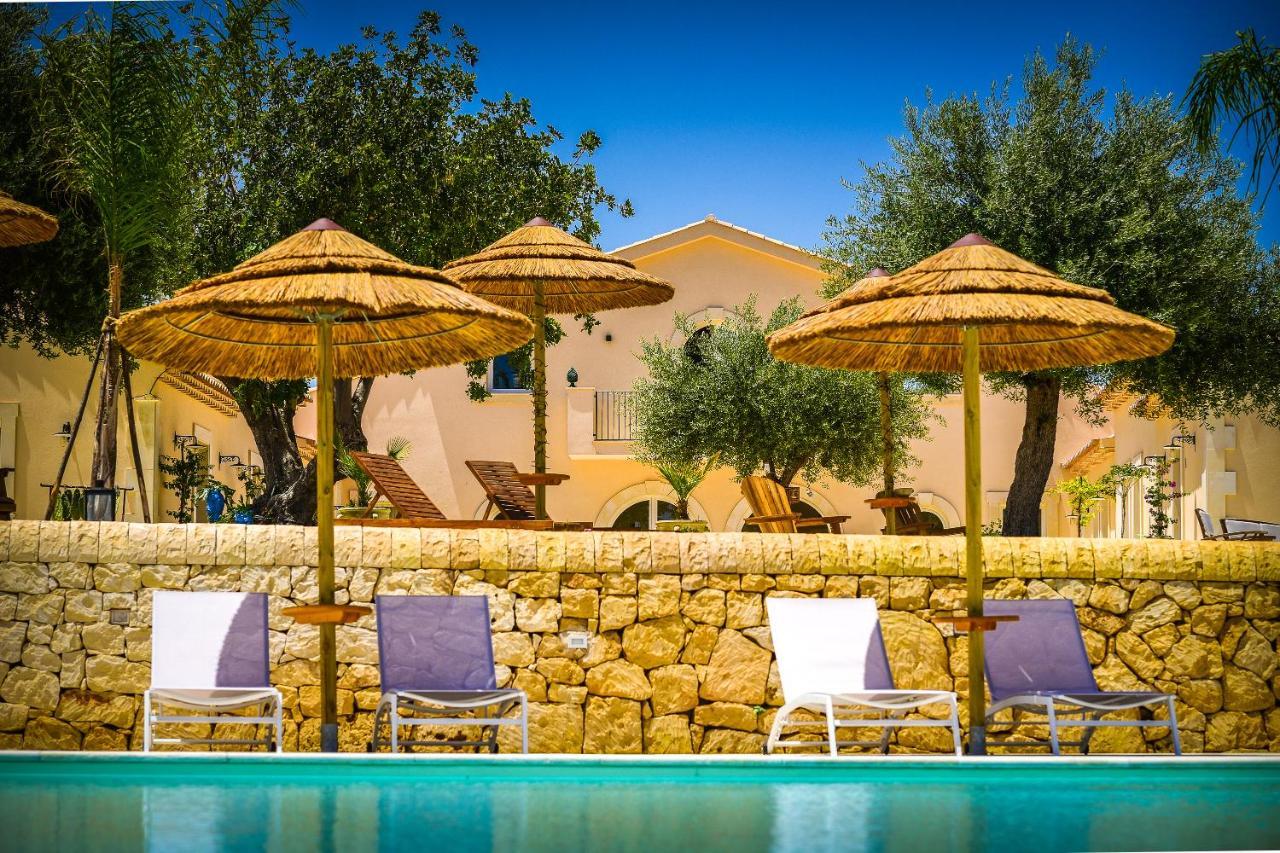 Baglio Genovesi Bed & Breakfast Noto Exterior foto