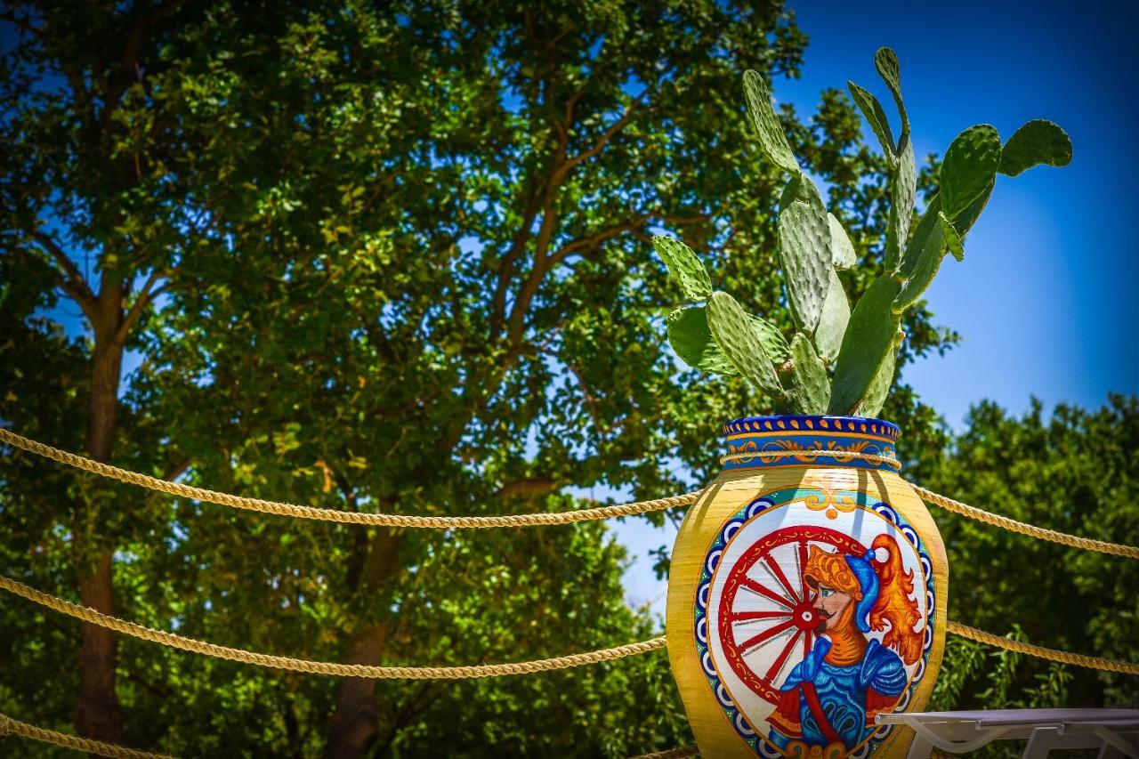 Baglio Genovesi Bed & Breakfast Noto Exterior foto